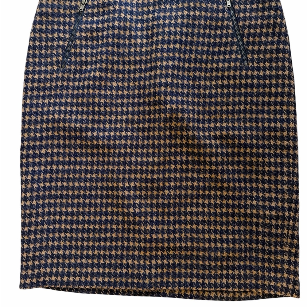 J McLaughlin Houndstooth Pencil Skirt in Black and Tan size 4 New condition
